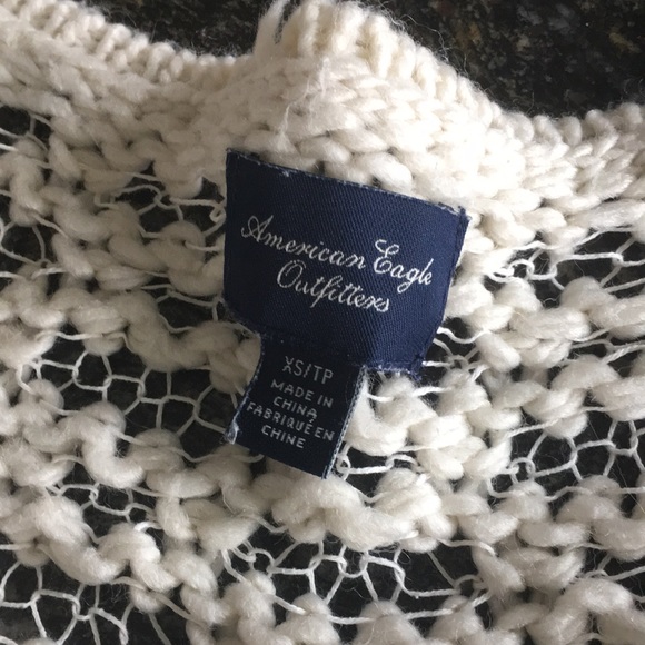 American Eagle Knit Sweater - Picture 4 of 4